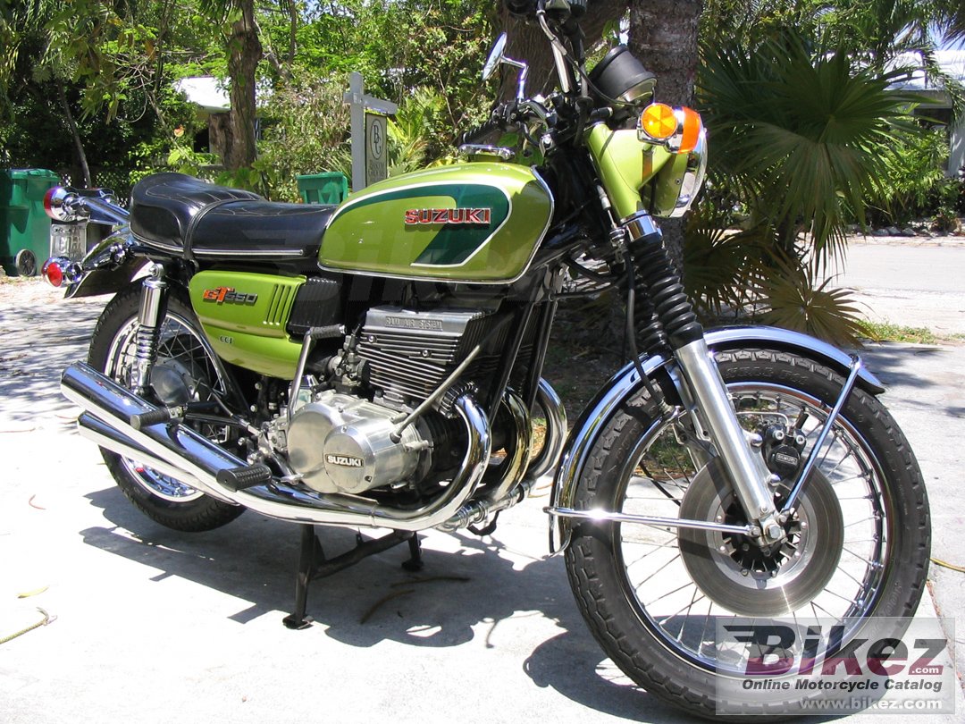Funda De Asiento Nueva Para Suzuki GT550 Y GT380 J/K De 1972-1973 - Perfecta Para Restauración